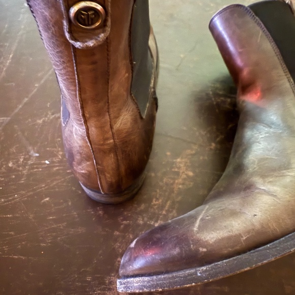 Frye Melissa Chelsea Boots - Picture 8 of 9